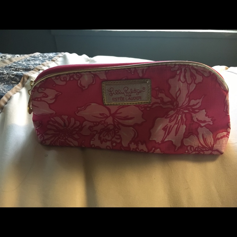 Cute makeup bag 💄💅🏽